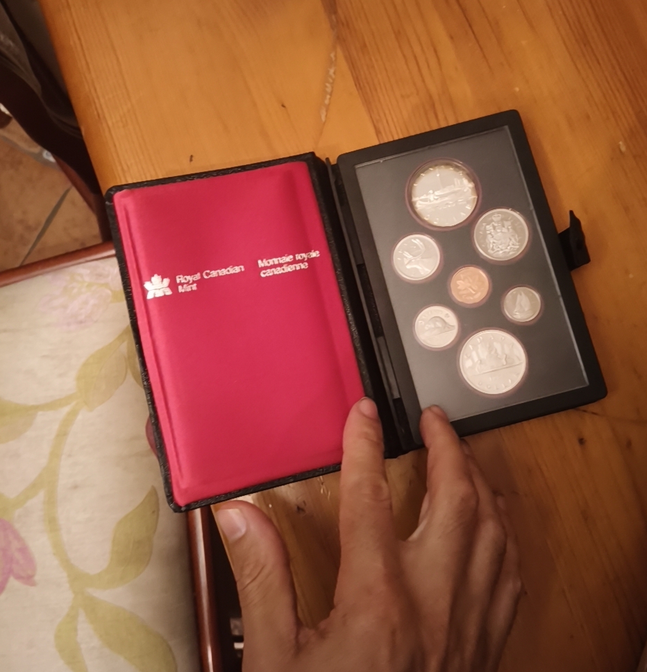 Sorteo estuche Canada