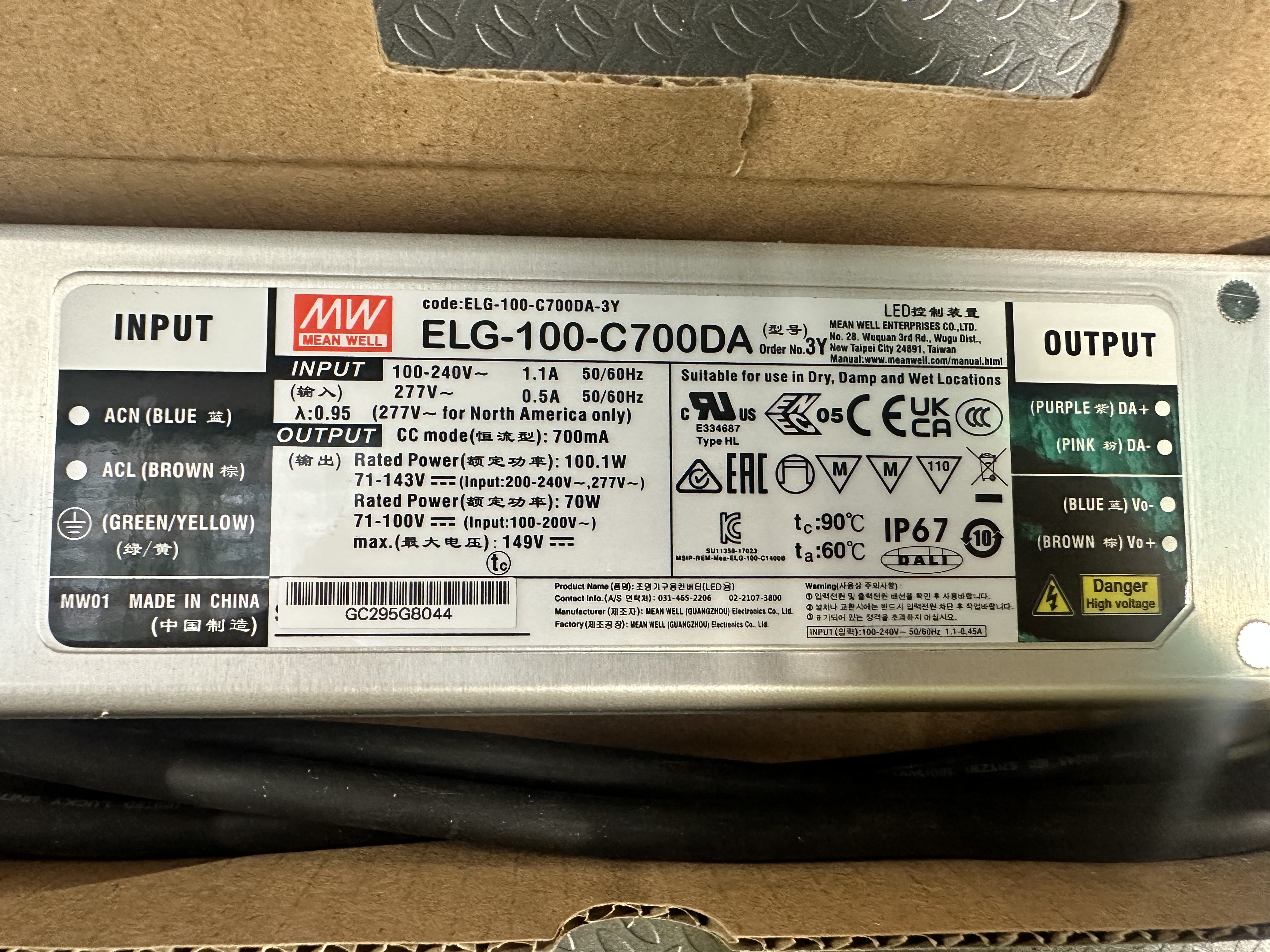 Driver Mean Well. ELG-100-C700DA